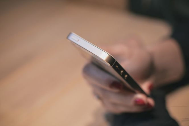 Ministerstwo Cyfryzacji ostrzega! Uważajcie na fałszywe wiadomości SMS!