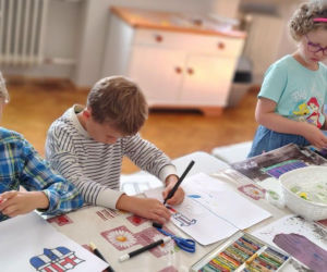 Robili papier, szydełkowali i wyplatali koszyki. Muzeum podsumowało wakacyjne warsztaty dla dzieci i młodzieży