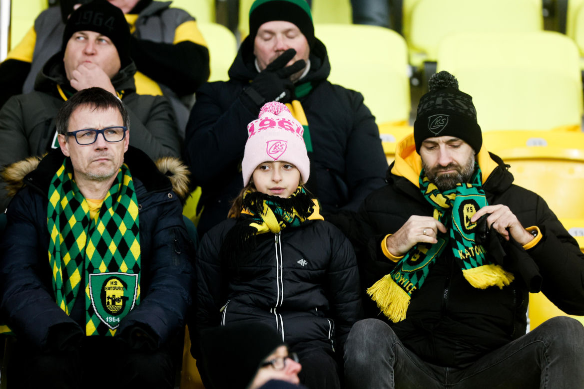 GKS Katowice - Pogoń Szczecin, zdjęcia kibiców i zawodników z meczu 17. kolejki PKO BP Ekstraklasy