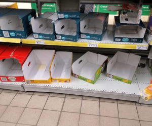 Toruń ruszył na masowe zakupy i napotkał puste półki. Radzimy - nie popadajcie w panikę!