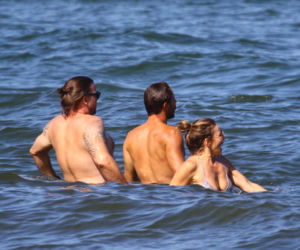 Edyta Herbuś na plaży