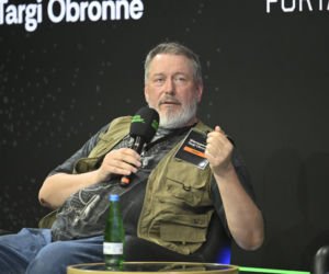 Warszawskie Targi Obronne. Scena Biała. Kolekcjonerstwo broni. Czy to dobra inwestycja