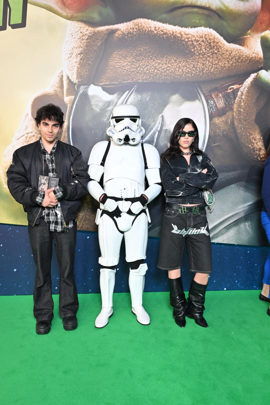 "Gwiezdne wojny: The Mandalorian i Grogu" to nowa produkcja z uniwersum "Star Wars", która zadebiutuje w kinach 22 maja.
