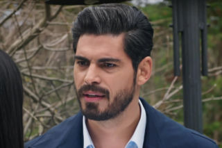 Panna młoda odc. 28. Cihan, Hancer