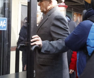 Czas na spotkanie w PiS. Na miejscu Macierewicz, Czarnek i Rau