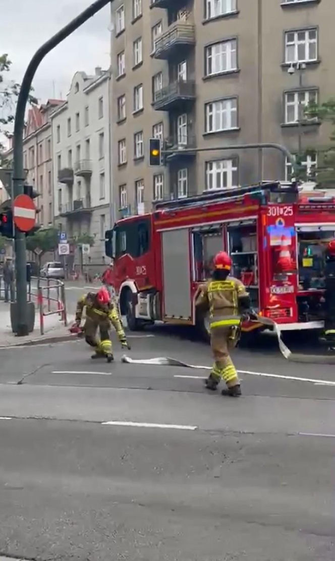 Pożar w centrum Krakowa! O krok od eksplozji. Miasto sparaliżowane