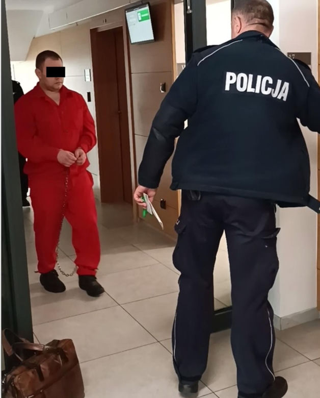 "Zrobił na mnie trening". Cudem przeżył atak seryjnego mordercy. Spowiedź niedoszłej ofiary kolekcjonera młotków