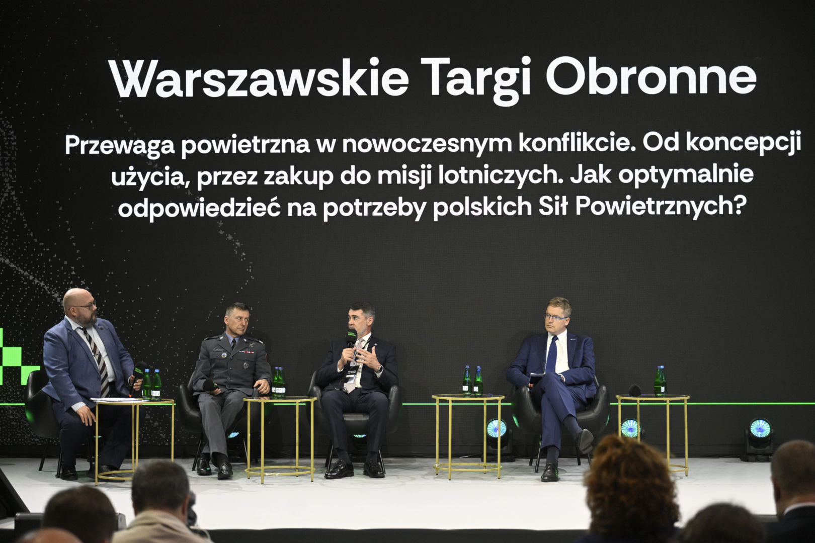 Scena Biała Przewaga powietrzna w nowoczesnym konflikcie. Od koncepcji użycia, przez zakup do misji lotniczych. Jak optymalnie odpowiedzieć na potrzeby polskich Sił Powietrznych?