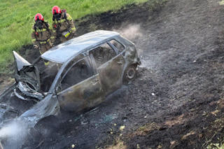 Tajemniczy wypadek na A4. Samochód zamienił się w kulę ognia