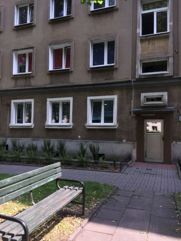 pijani rodzice rzucali niemowlakiem