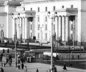 Pałac Kultury i Nauki w Warszawie na archiwalnych  fotografiach (1954 r.)