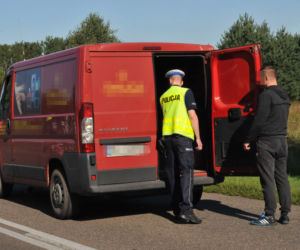 POSZUKIWANIA RODZICÓW, KTÓRZY UCIEKLI Z DZIECKIEM ZE SZPITALA.
