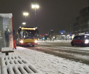 Gołoledź paraliżuje Polskę