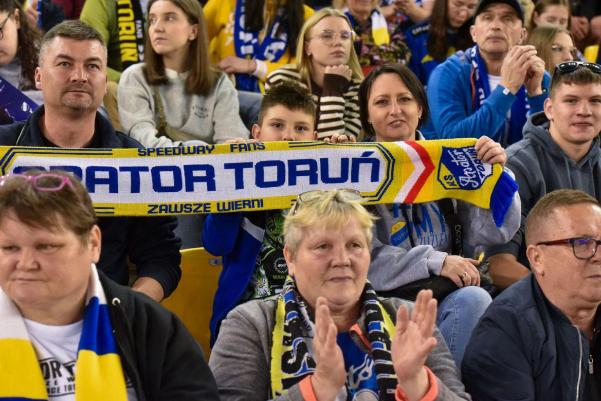 PRES Grupa Deweloperska Toruń - Krono-Plast Włókniarz Częstochowa 47:43, zdjęcia kibiców i zawodników