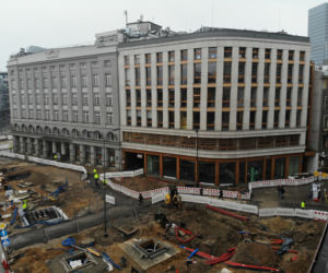 Pl. Pięciu Rogów bez samochodów