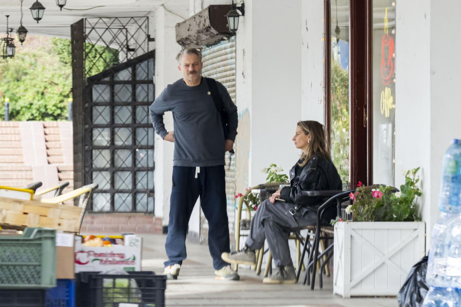 Grzegorz Damięcki i Magdalena Schejbal na spacerze