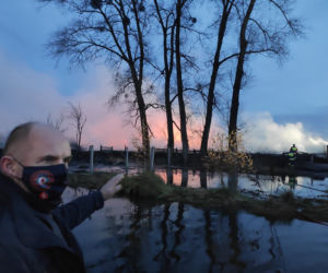 Pożar składowiska opon w Raciniewie