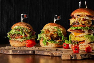 Po ponad 10. latach sprzedają znaną burgerownię. Cena to 299 tys. zł