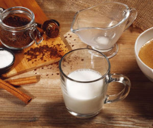 Dalgona coffee - instrukcja, jak zrobić pyszny deser kawowy