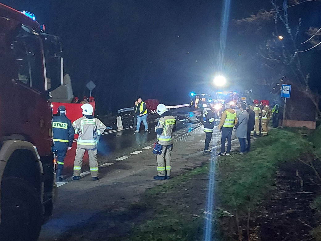 Tragiczny wypadek w Starej Słupi. Nie żyją cztery osoby