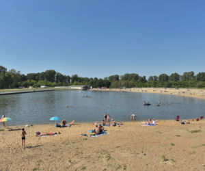 Plaża nad Zalewem Bardowskiego