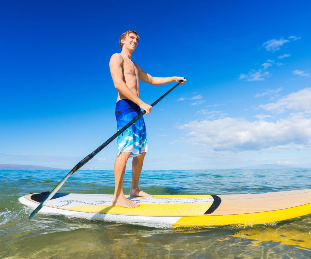 Stand up paddle (SUP), czyli wiosłowanie na stojąco