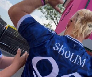 Król Latino, Skolim, wypuścił do sprzedaży koszulkę Boże Chroń Króla Latino