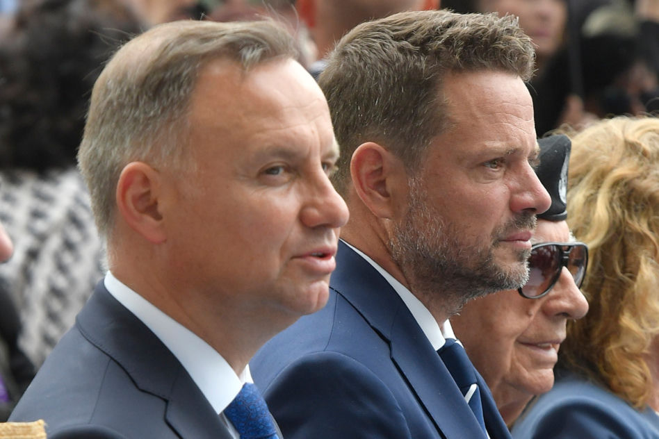  Andrzej Duda i Rafał Trzaskowski dziękują powstańcom