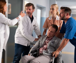  Na dobre i na złe odc. 826. Gloria (Aleksandra Grabowska), Franek (Paweł Ławrynowicz), Borys Jakubek (Marcin Zacharzewski), Paweł (Marcin Sianko)