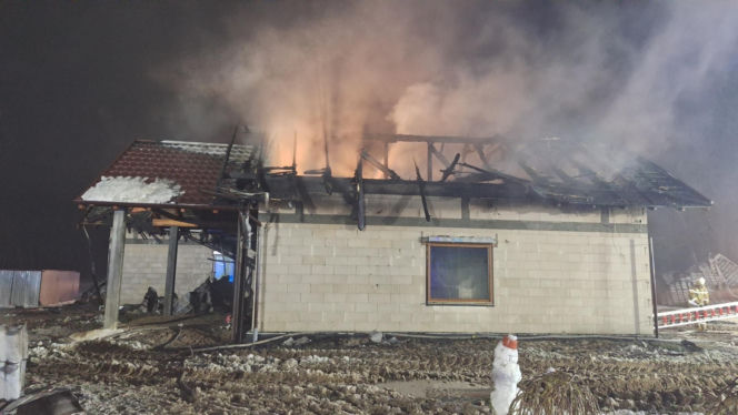 Dramat rodziny tuż przed świętami. Zbudowali dom na kredyt, a teraz nie mają nic