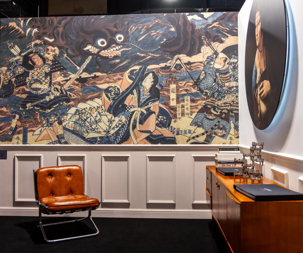 Fototapety do salonu - jak optycznie powiększyć mały salon w bloku?