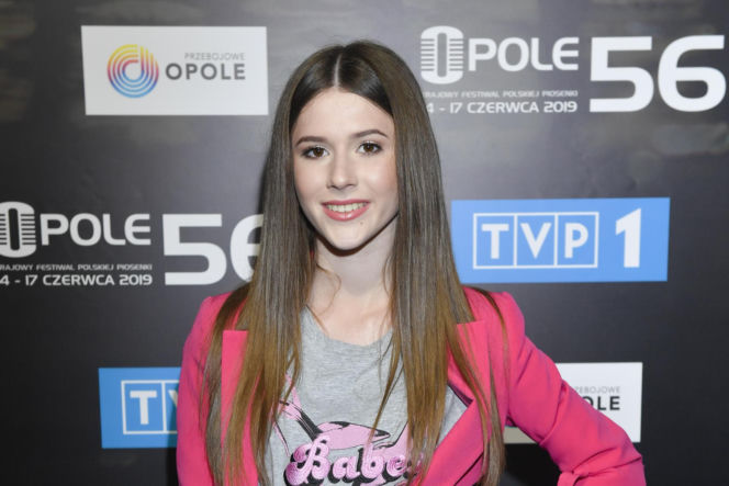 Tak Roksana Węgiel świętowała 21. urodziny! Morze kwiatów i dużo słodkości