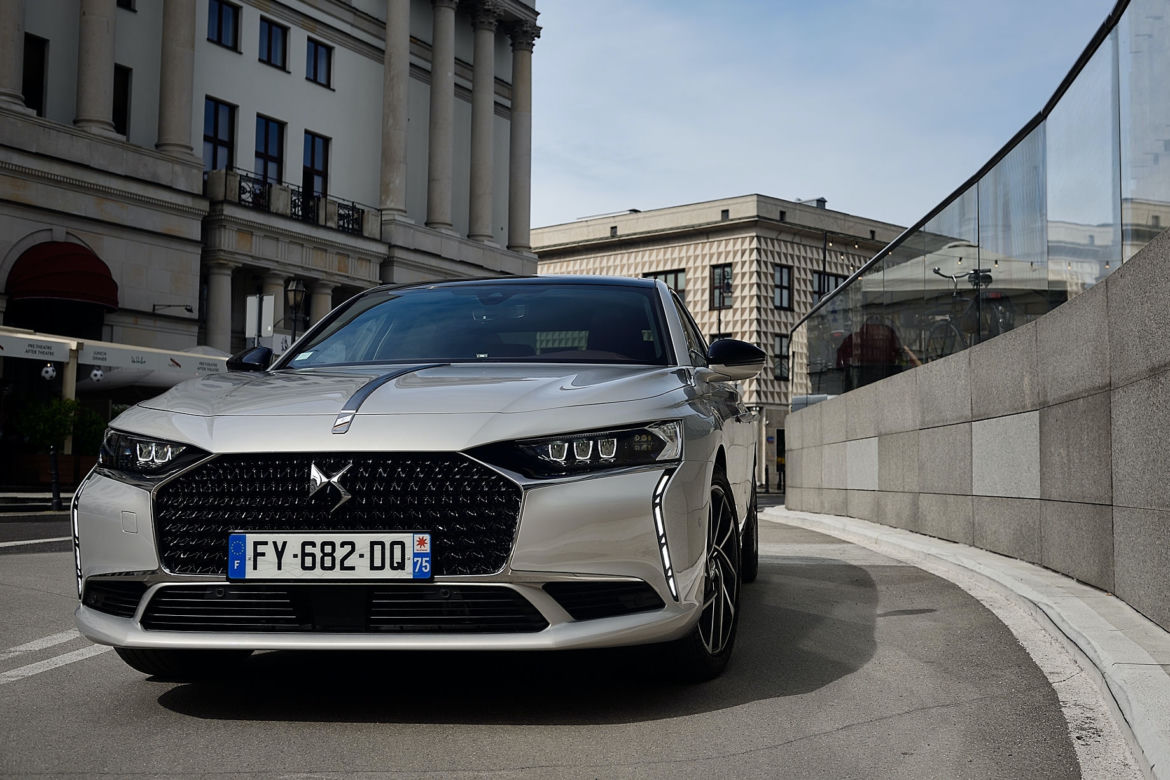 DS 9 E-Tense 225 AT8 Rivoli+