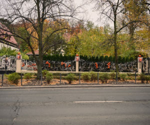 Gdańsk: Dom jak z horroru. Udekorowali budynek na helloween [ZDJĘCIA]