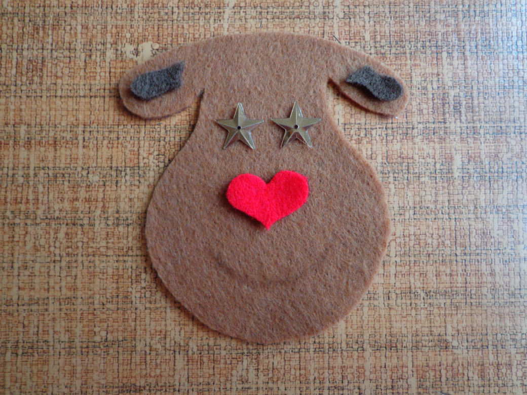 Filcowy renifer Rudolf na choinkę