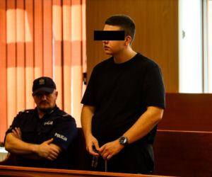 30 lat za bestialską zbrodnię. Gabriel A. z kamienną twarzą wysłuchał wyroku. Matka Andrzeja: „Ja bym obdarła go ze skóry”