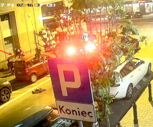 Brutalny atak na młodą parę w centrum. Rozpoznajecie tych mężczyzn?