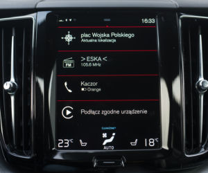 Volvo XC60 B4 Mild Hybrid FWD AT8 Momentum