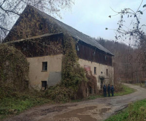 Chciał ukraść miedź, omal nie zginął. Dramat w starym młynie pod Puławami