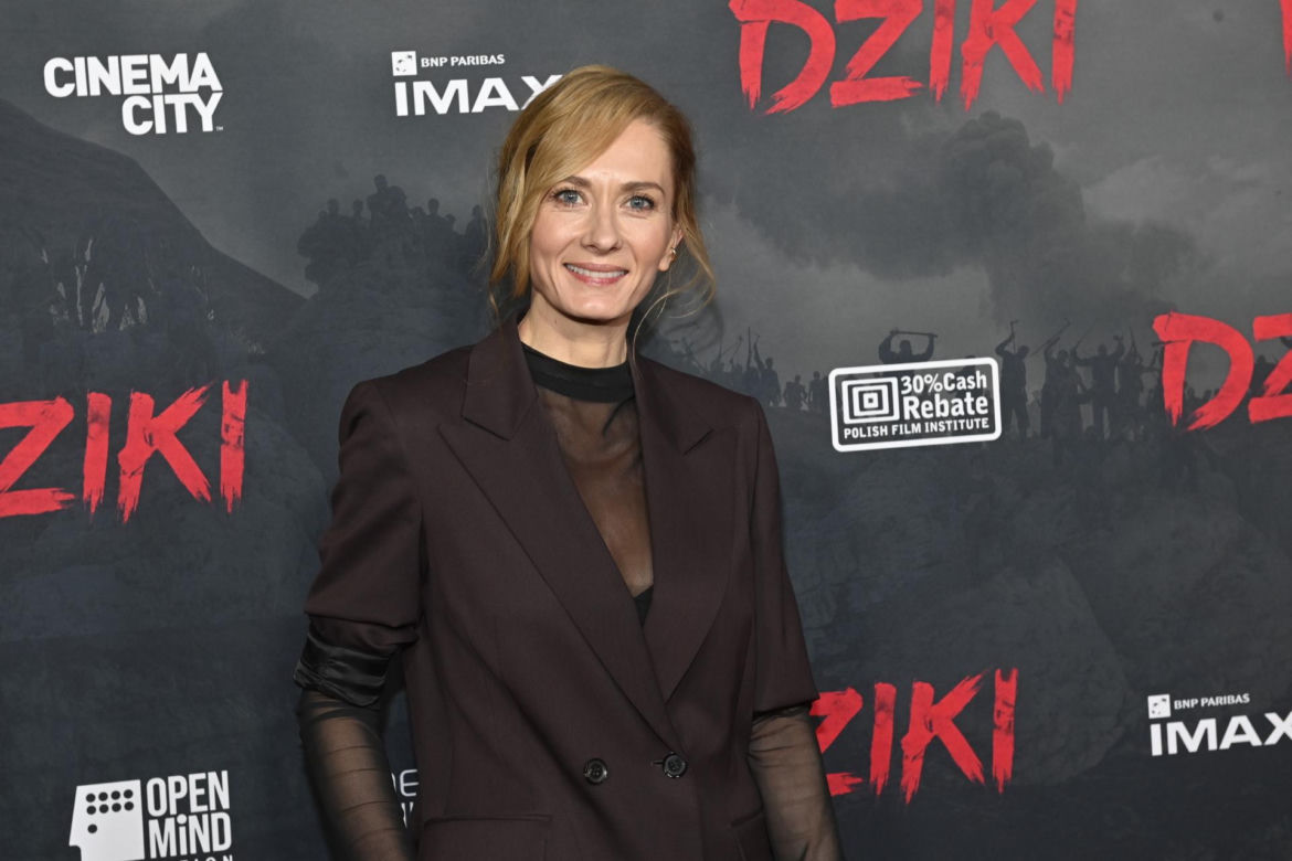 Anita Sokołowska zmieniła kolor włosów. Tak zaprezentowała się na przedpremierze filmu "Dziki"