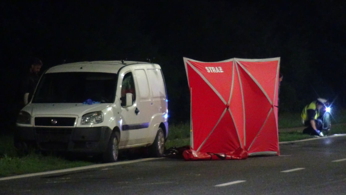 Dramatyczny wypadek na Wisłostradzie. Nie żyje pieszy