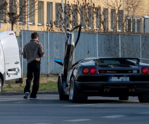 Maciej musiał przeżywa tortury w Lamborghini