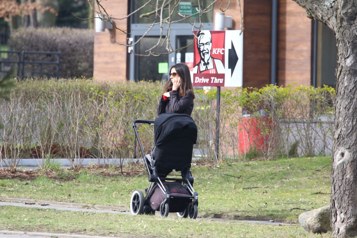 Głód silniejszy niż strach przed wirusem. Marta Kaczyńska