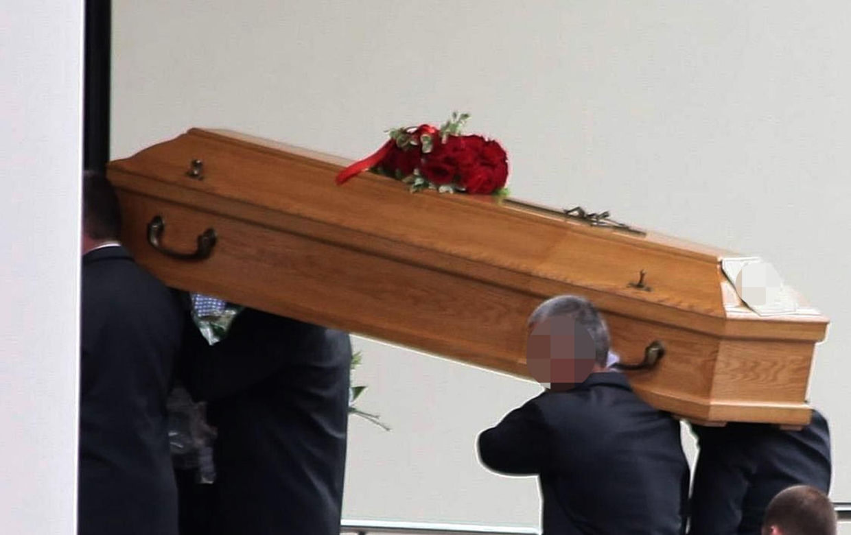 Tadeusz zginął próbując ratować Perełkę. Nocna podróż samochodem zakończona tragedią