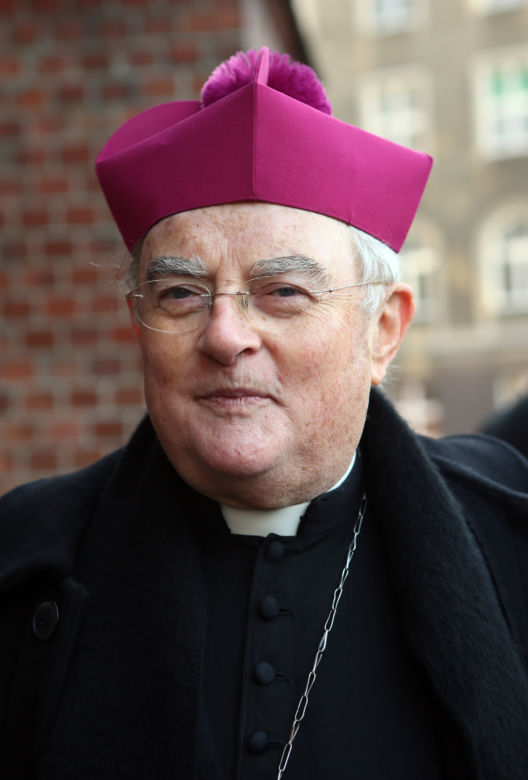 Abp Henryk Hoser nie żyje