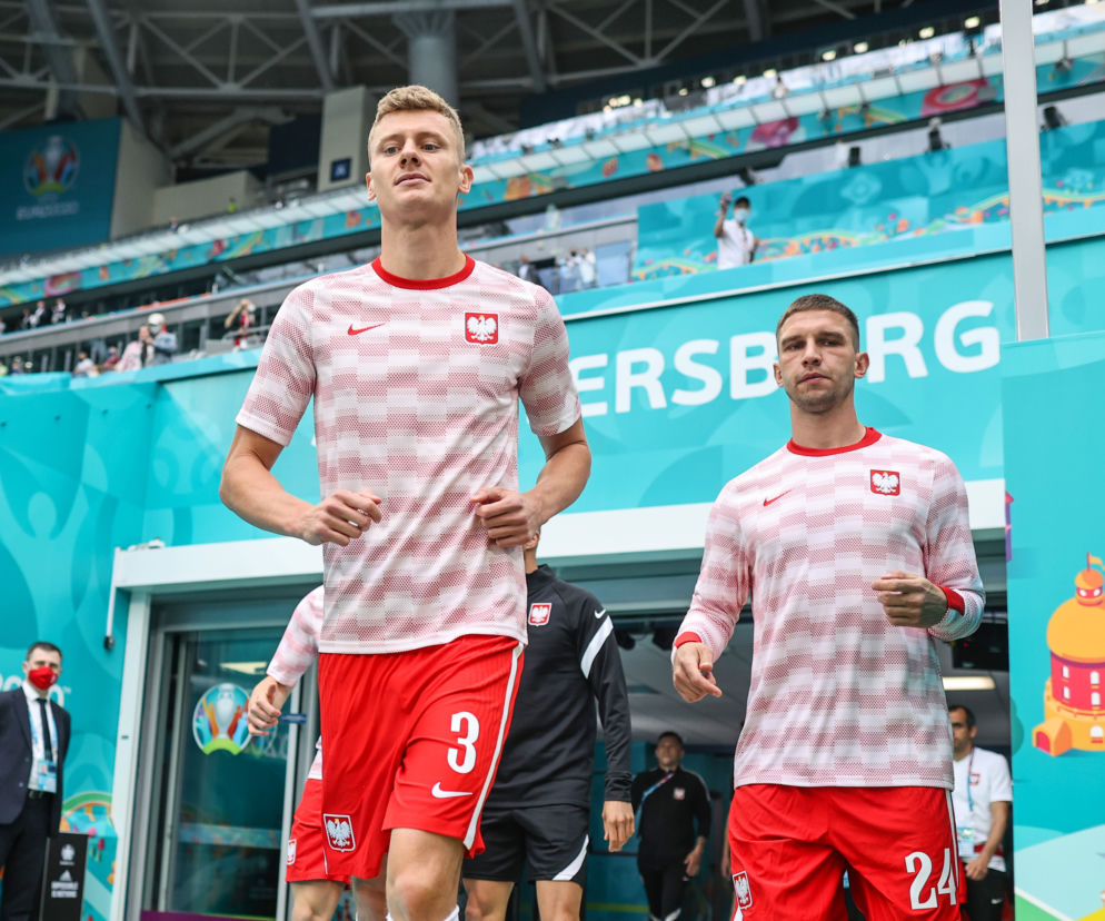 Paweł Dawidowicz i Przemysław Frankowski w strojach reprezentacji. O transferze obrońcy przeczytasz na SE Supersport.