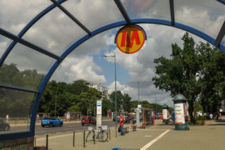 Stacja metra w Warszawie z nową nazwą? Trwa zbiórka podpisów