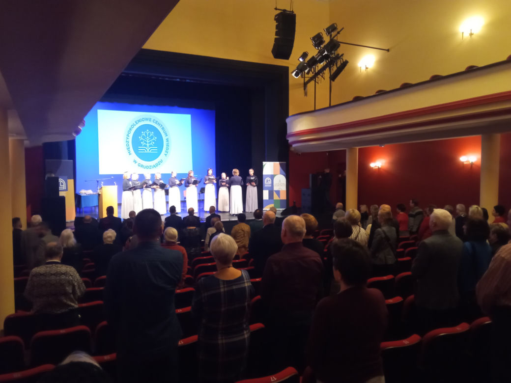 Inauguracja I semestru Międzypokoleniowego Centrum Wiedzy w Grudziądzu