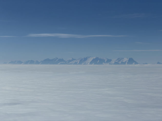 Siedlczanin Kryspin Mitura ukończył Koronę Ziemi oraz Koronę Wulkanów Ziemi w rozszerzonym wariancie „Double Seven Summits”!