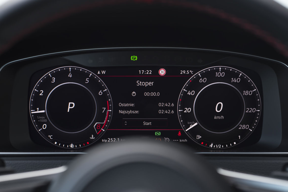Volkswagen Golf GTI TCR 5D 2.0 TSI 290 KM DSG7